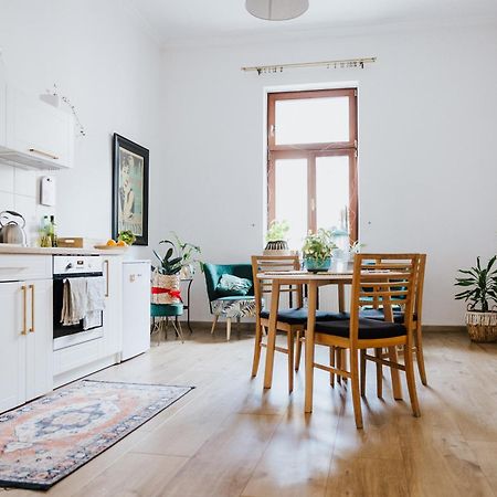 Atticus Apartments Krakow Ngoại thất bức ảnh