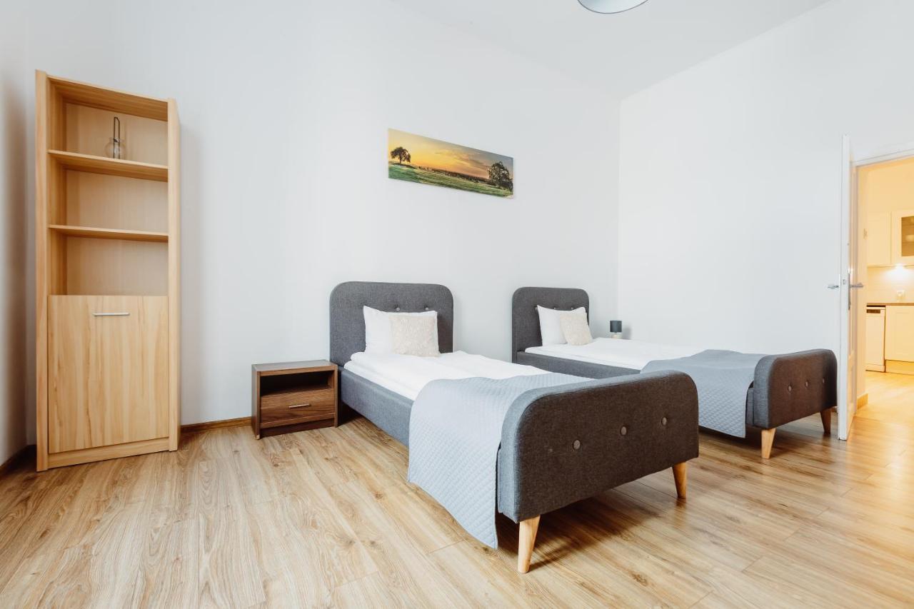 Atticus Apartments Krakow Ngoại thất bức ảnh