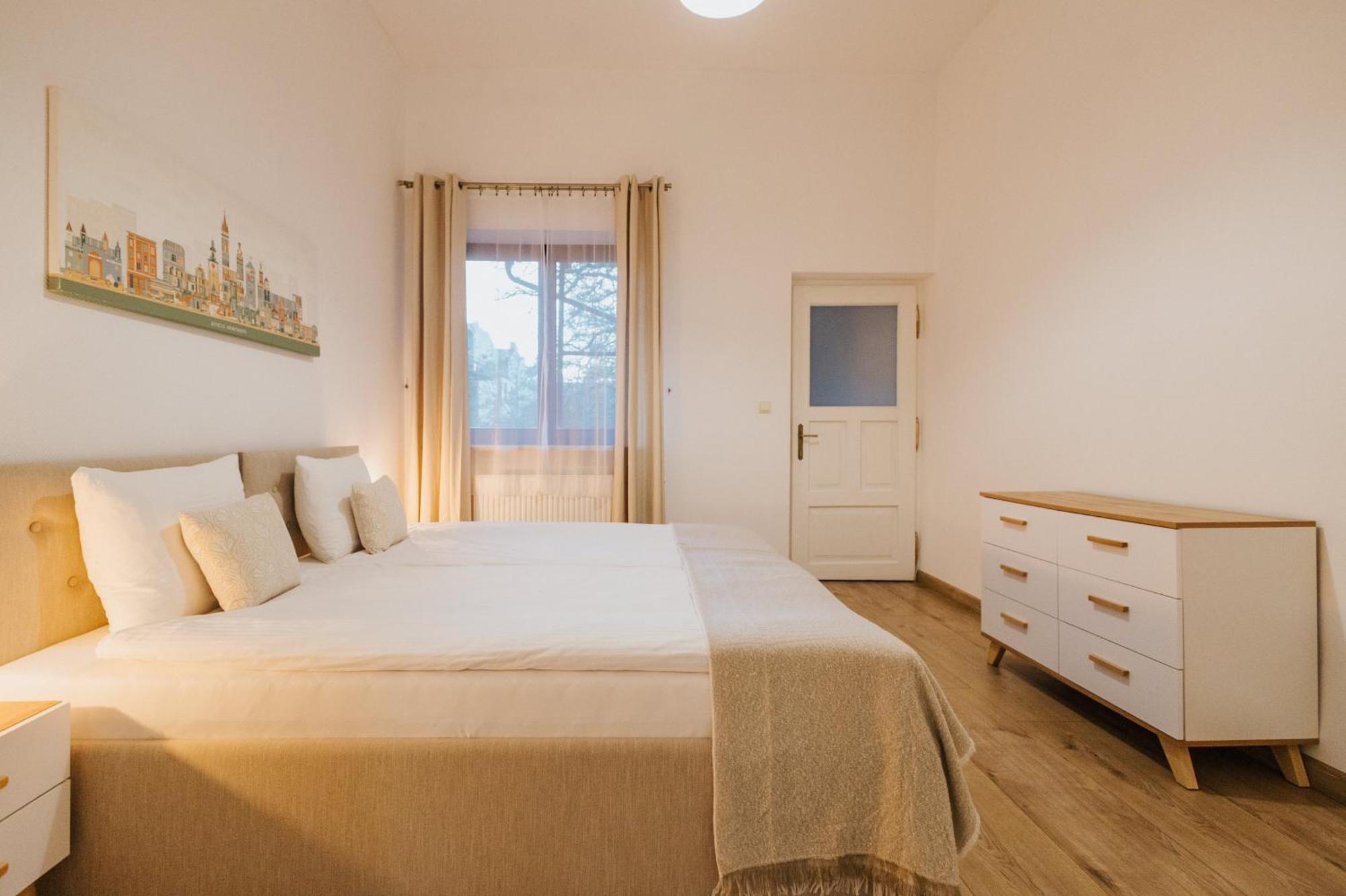 Atticus Apartments Krakow Ngoại thất bức ảnh
