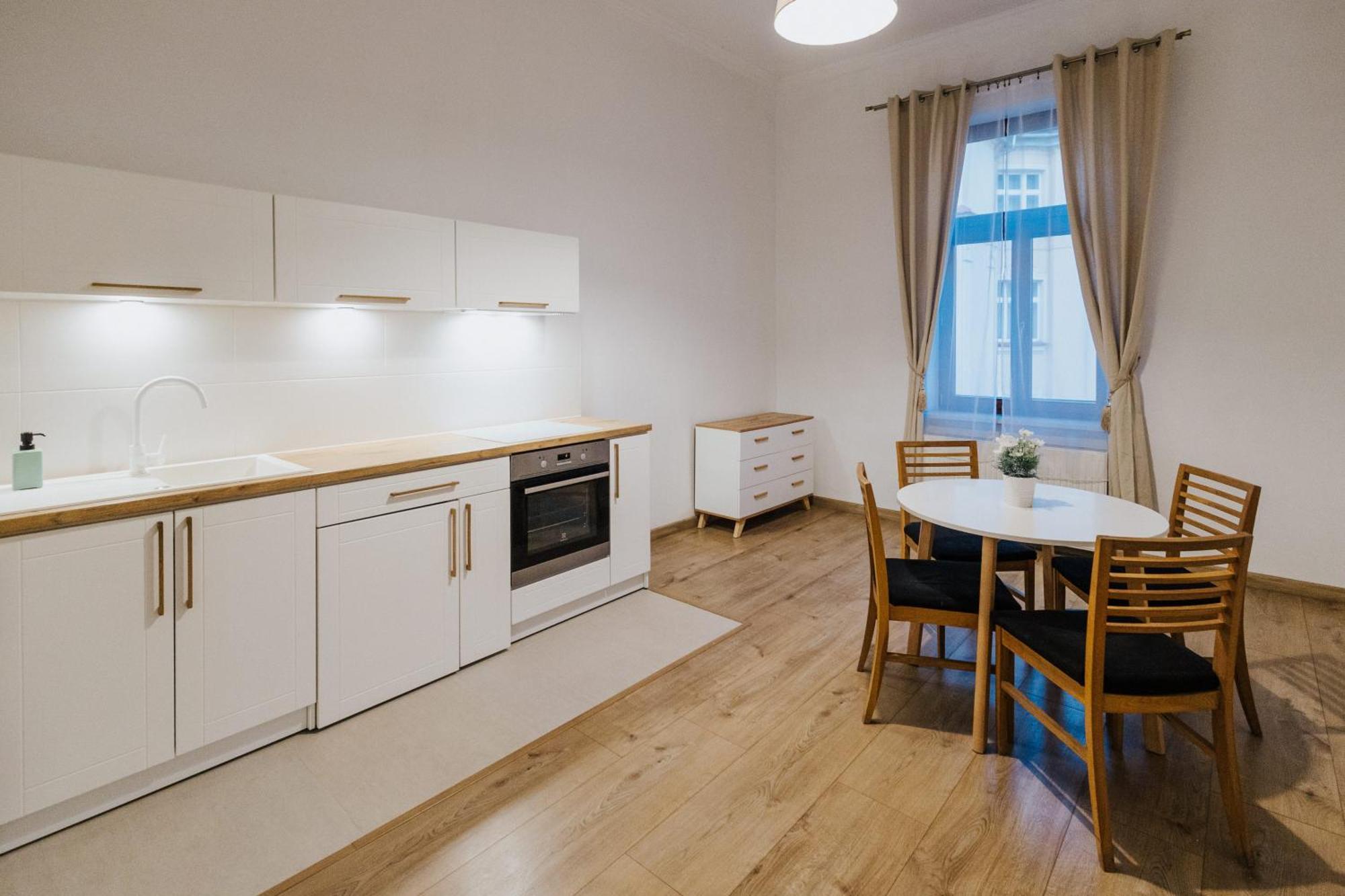 Atticus Apartments Krakow Ngoại thất bức ảnh