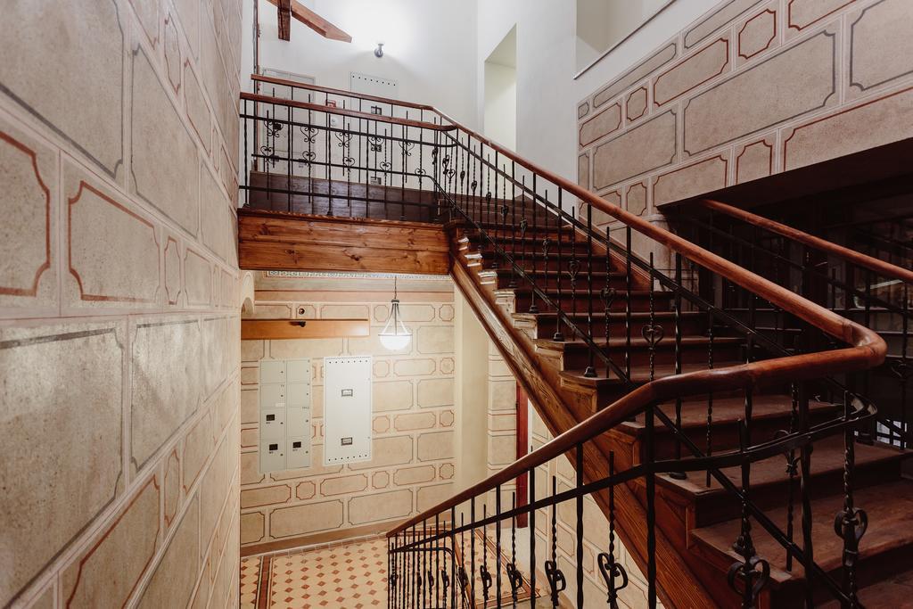 Atticus Apartments Krakow Ngoại thất bức ảnh