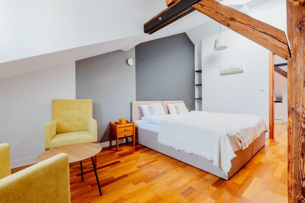 Atticus Apartments Krakow Ngoại thất bức ảnh