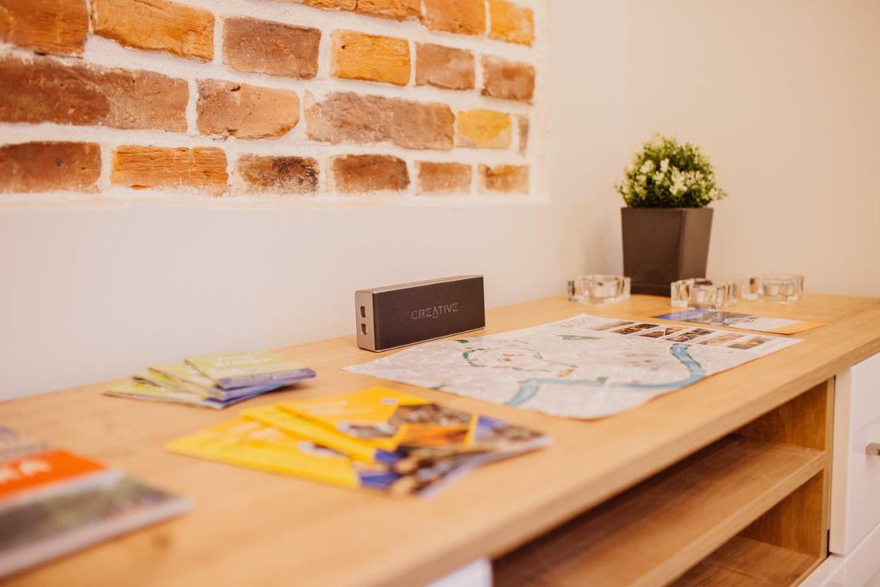 Atticus Apartments Krakow Ngoại thất bức ảnh