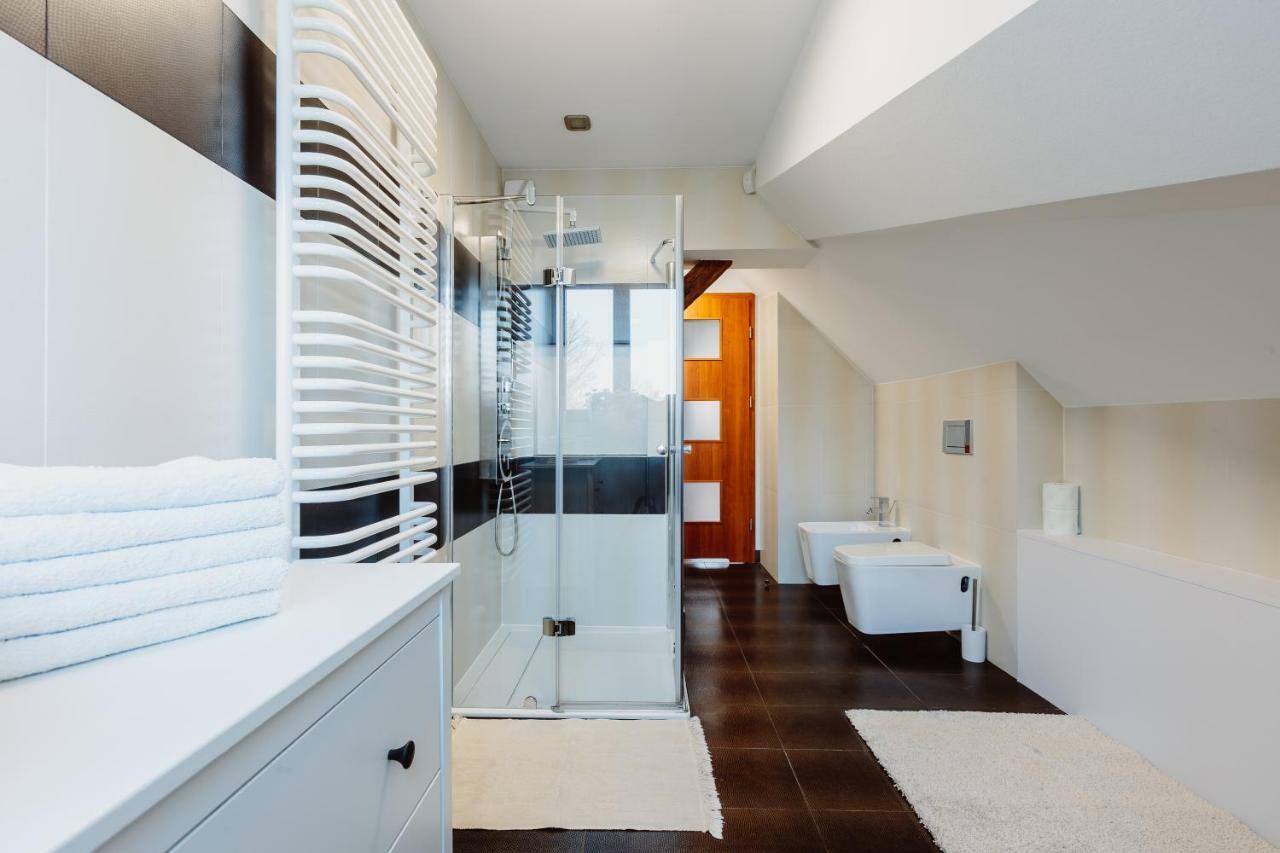 Atticus Apartments Krakow Ngoại thất bức ảnh